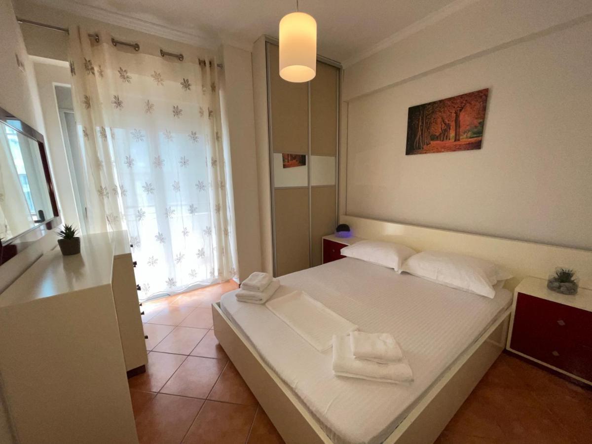 Saranda Central Apartment ภายนอก รูปภาพ