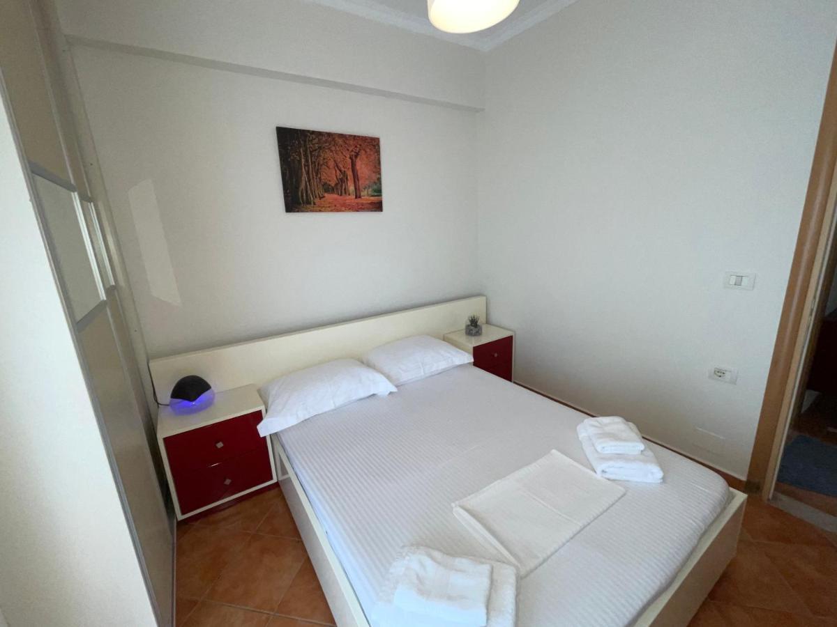 Saranda Central Apartment ภายนอก รูปภาพ